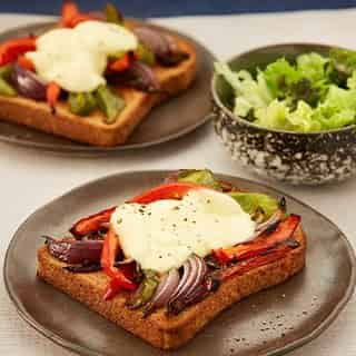 Delicious Pepper & Onion Melts Recipe