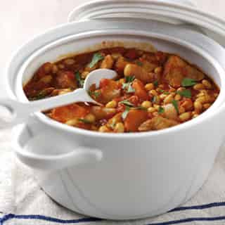 Delicious Pork and Bean Casserole Recipe