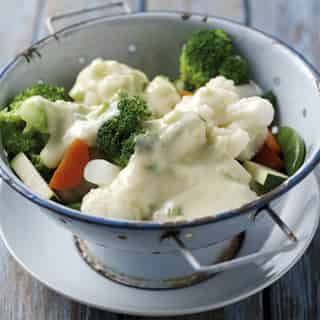 Veggie Delight with Cheese Sauce Recipe 🌿🧀