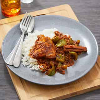 Savor Bengali-Style Chicken Curry 🌶️