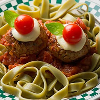 Spooky Eyeball Meatballs: A Healthy Halloween Treat