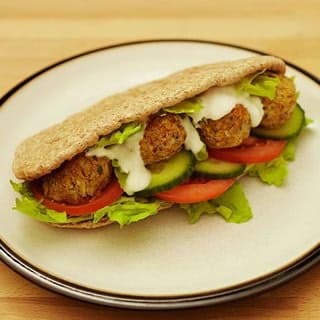 Flavorful Falafel: A Healthy Homemade Recipe
