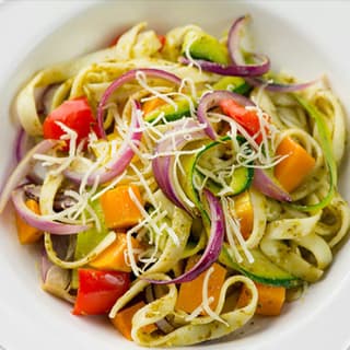 Pesto Tagliatelle with Peppers & Squash Delight