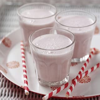 Delicious Raspberry & Banana Shakes Recipe