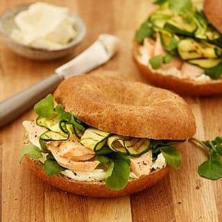 Delicious Salmon & Courgette Bagels Recipe