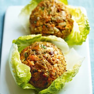 Tuna, Carrot & Cheddar Patties: A Healthy Treat