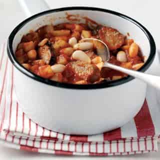 Delicious Sausage and Bean Stew Recipe